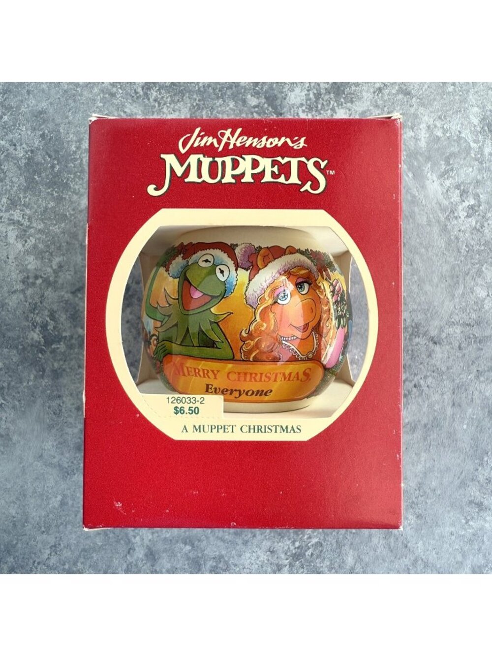 Carlton Cards Heirloom Collection Henson 80's A Muppet Christmas Ball Ornament